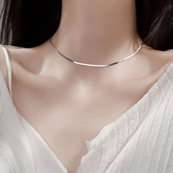 925 Silver Herringbone Snake Chain Necklace 2 mm - Picture 2 of 3